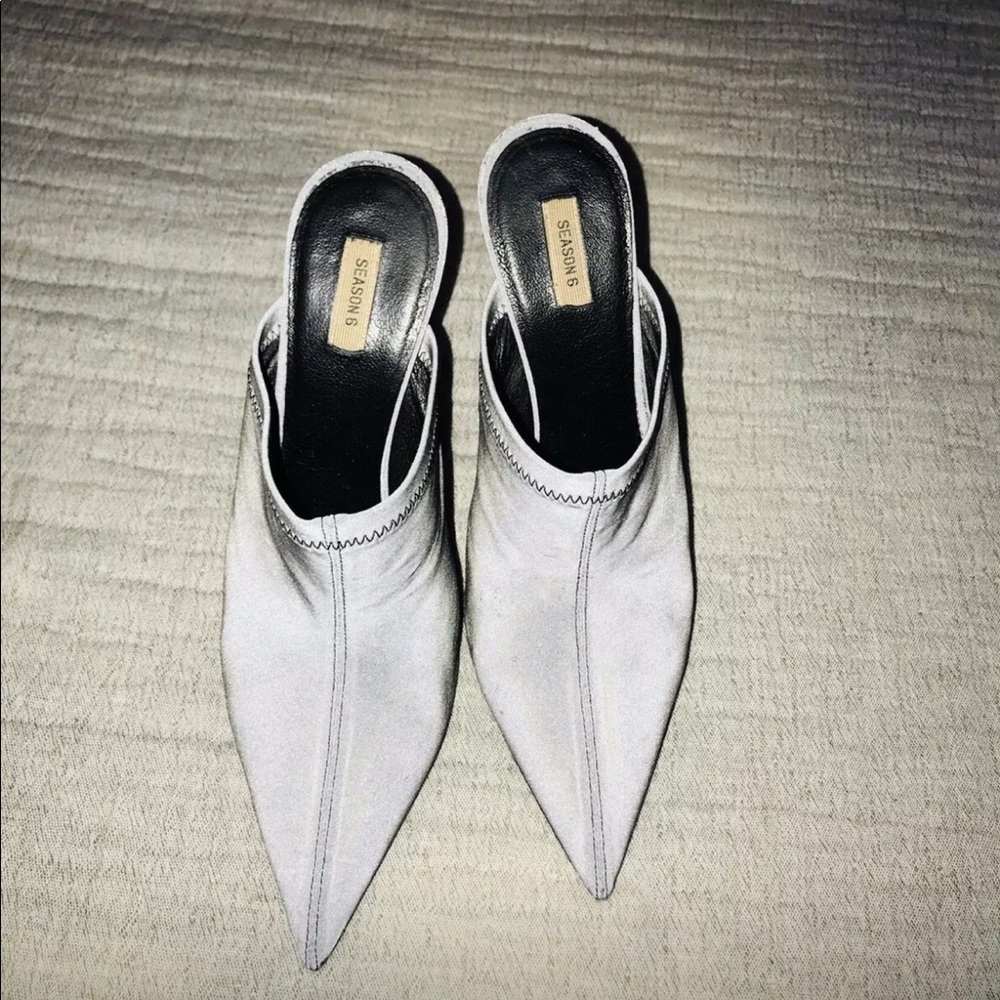 Yeezy Mule Pump Reflective Chrome Season 6,
